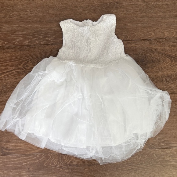 NWT Lace & Tulle Dress - Picture 7 of 8